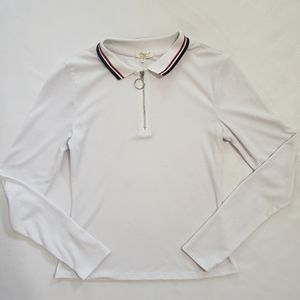 Ultra flirt white top